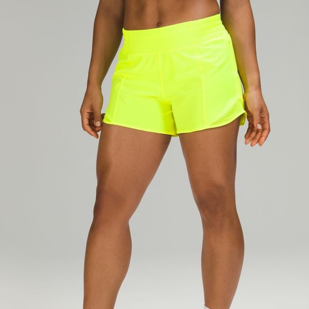 Lululemon Hotty Hot High Rise Lined 4” Short